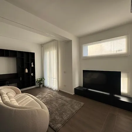 White House Diamond Apartman Milánó